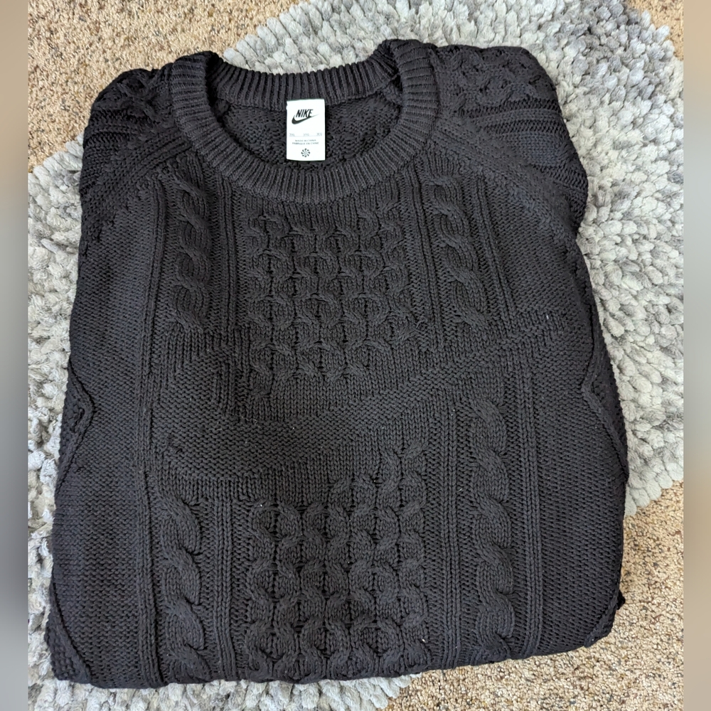 Nike Men's Dark Gray Cable Knit Crewneck Sweater